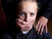 В Красноярском крае в деревне задержали педофила