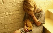 В Омске пастух-педофил насиловал 12-летнюю дочь своей сожительницы