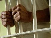 Жителя Удмуртии приговорили к 10,5 годам за шантаж и изнасилование несовершеннолетней